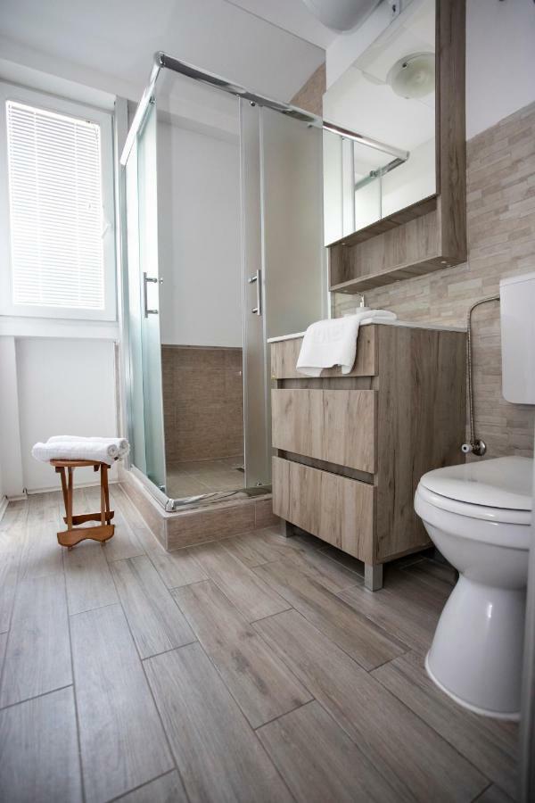 Venus Apartment Nis Bagian luar foto