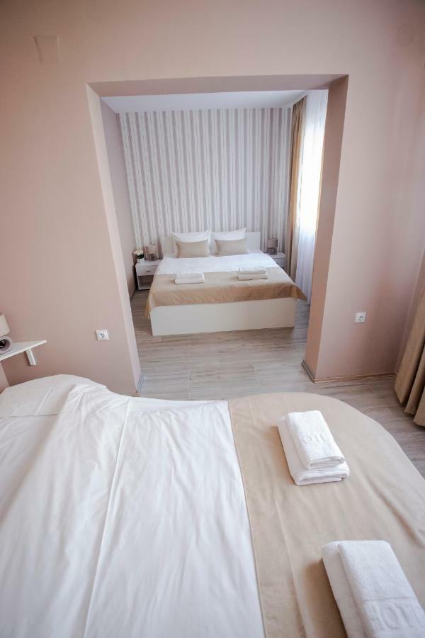 Venus Apartment Nis Bagian luar foto