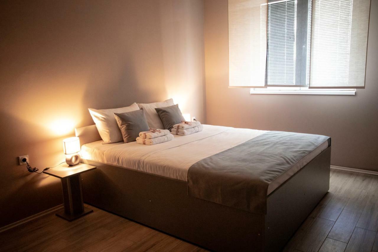 Venus Apartment Nis Bagian luar foto