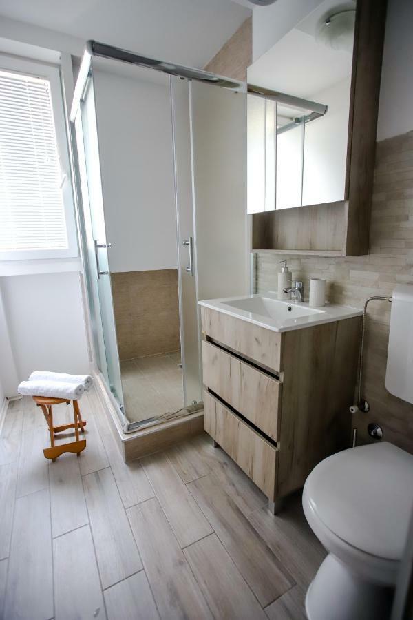 Venus Apartment Nis Bagian luar foto